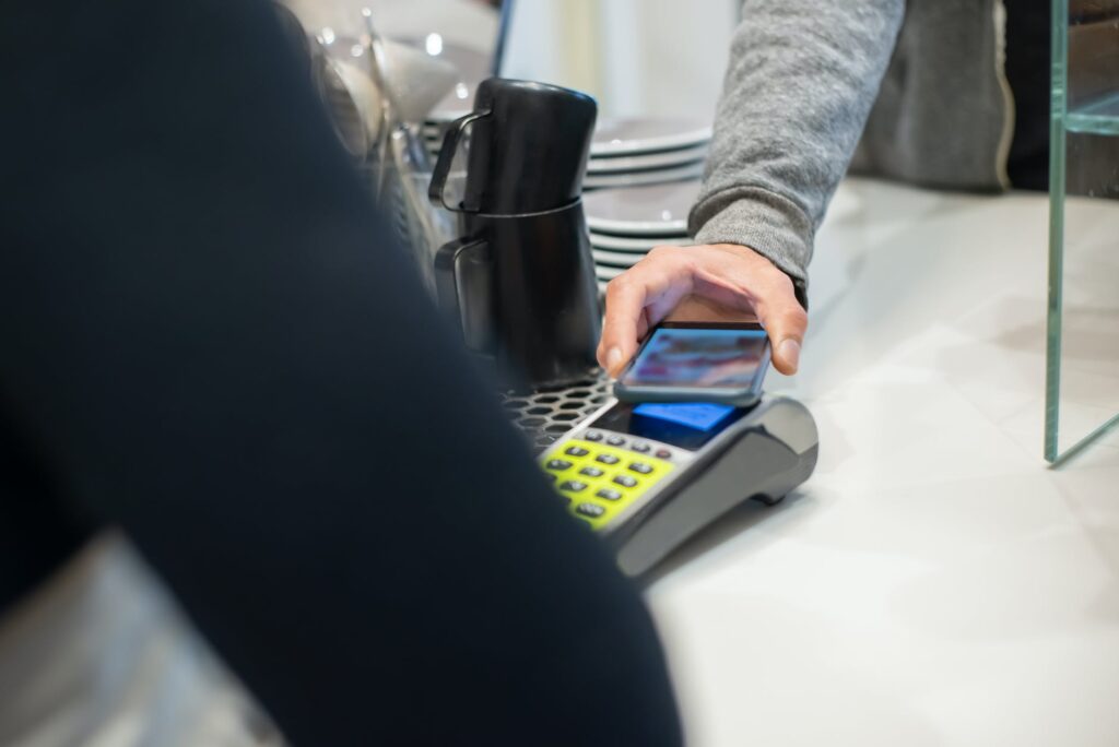 Manfaat Pemakaian E-wallet